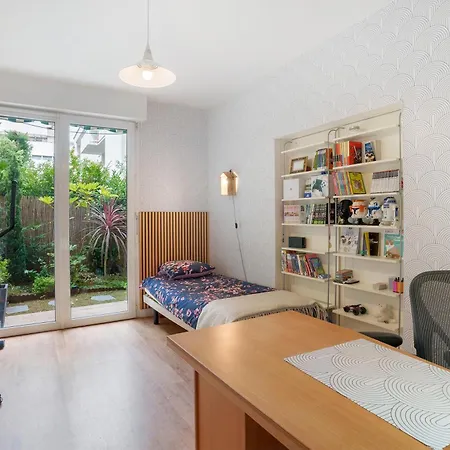 Apartment 90m2 Sur Jardin Clos